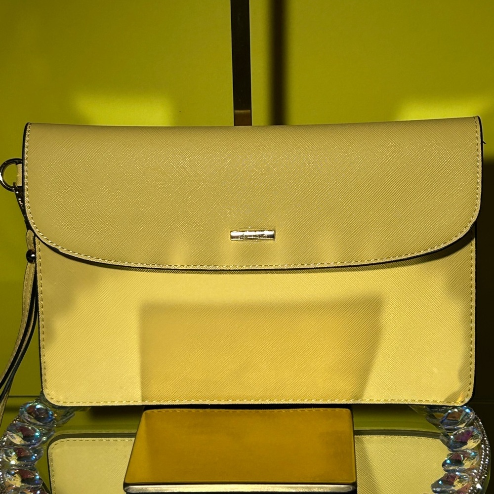 Lovevook Elegant Yellow Saffiano Leather Clutch/Wristlet 10”x 6.5” NWOT - Picture 1 of 9